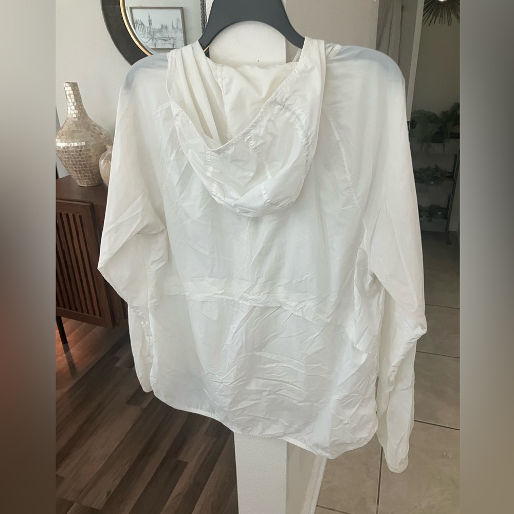 Athleta Lightweight Packable ‘Burst’ Jacket - image 2